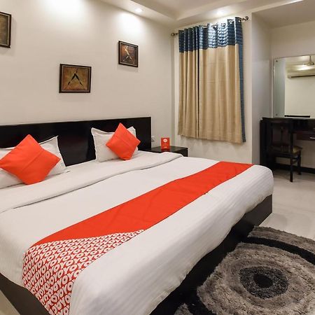 Oyo Flagship 18940 Hotel Swathi ניו דלהי מראה חיצוני תמונה