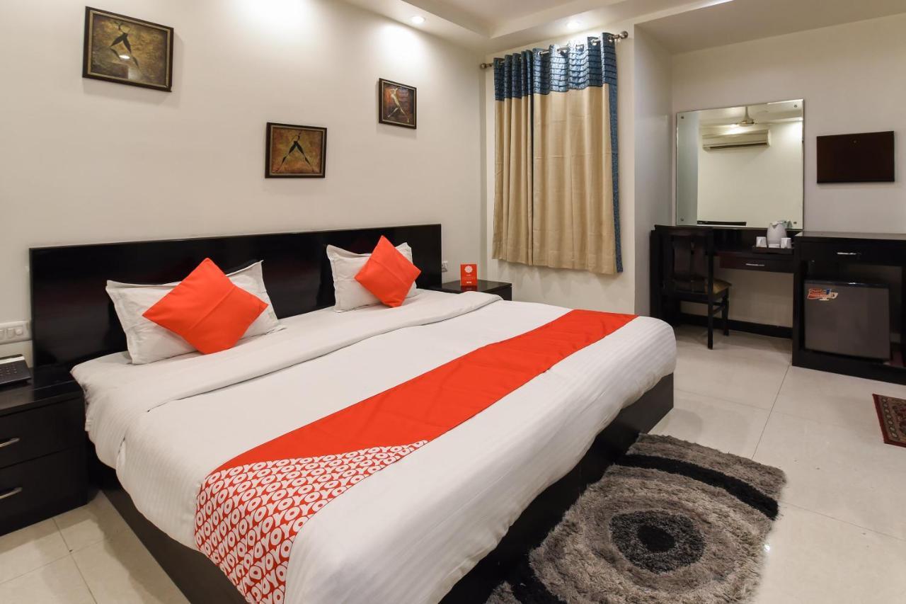 Oyo Flagship 18940 Hotel Swathi ניו דלהי מראה חיצוני תמונה