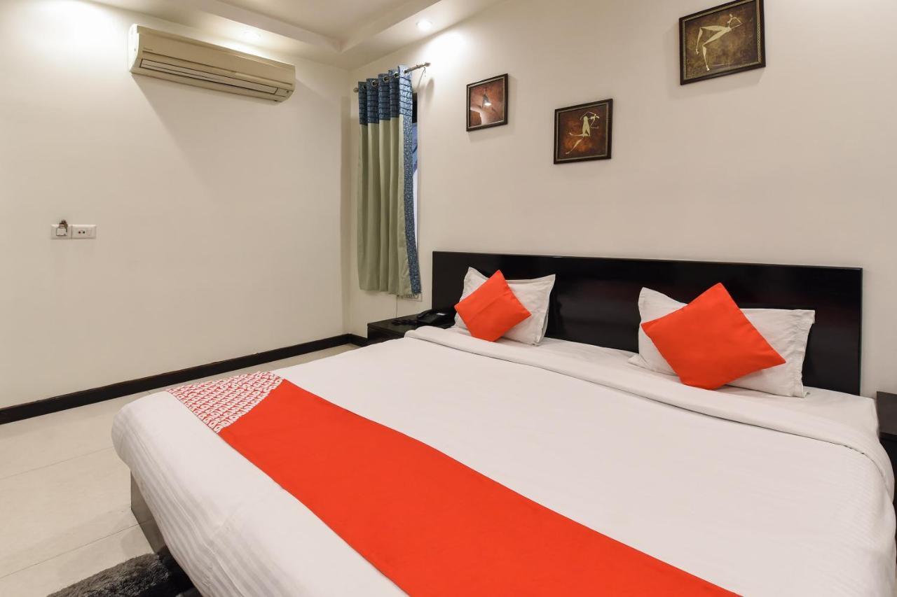 Oyo Flagship 18940 Hotel Swathi ניו דלהי מראה חיצוני תמונה