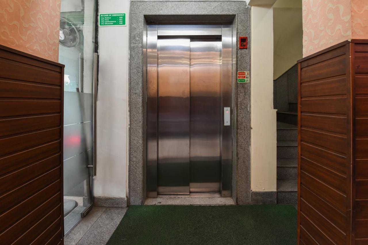 Oyo Flagship 18940 Hotel Swathi ניו דלהי מראה חיצוני תמונה