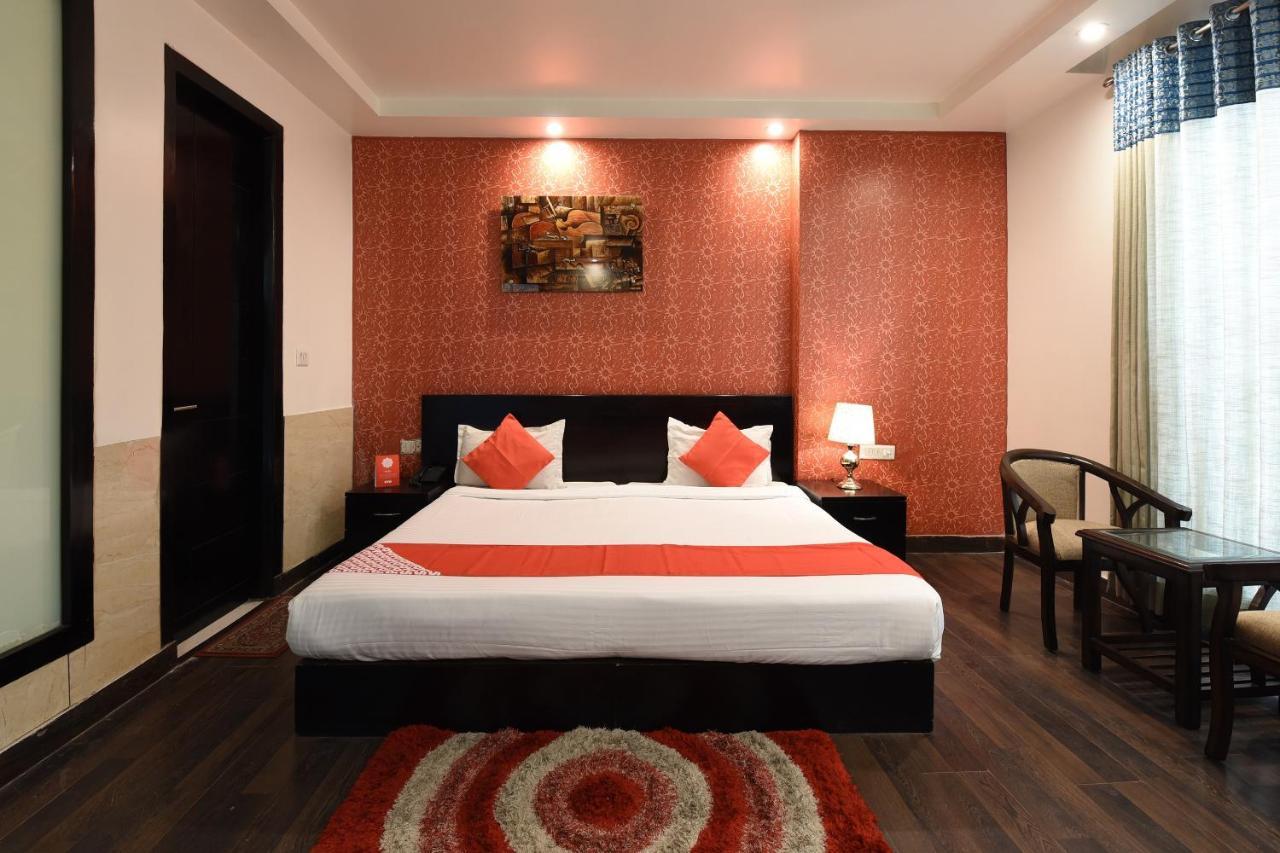 Oyo Flagship 18940 Hotel Swathi ניו דלהי מראה חיצוני תמונה